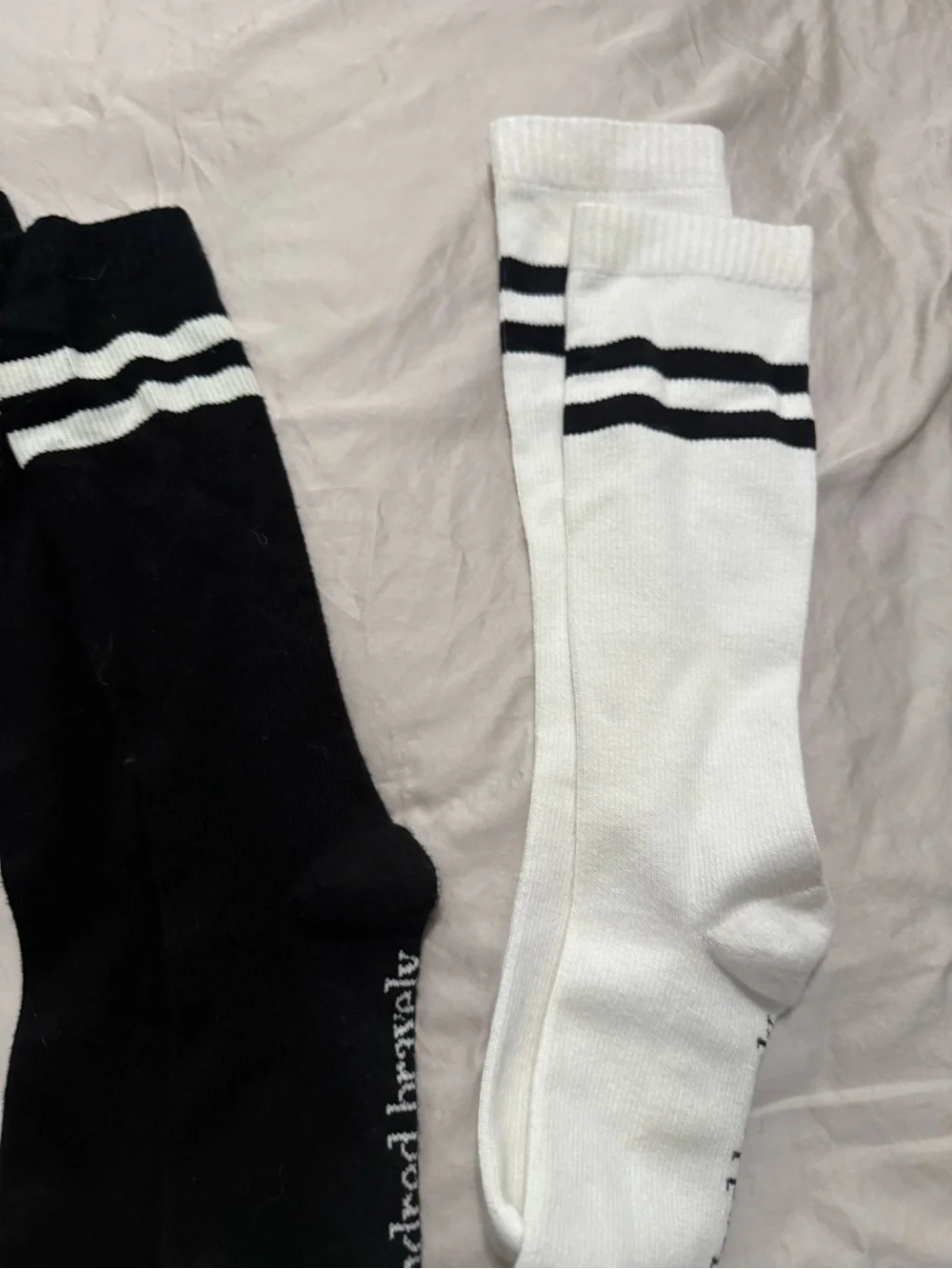 NWOT Kindred Bravely Compression Socks 2-Pack